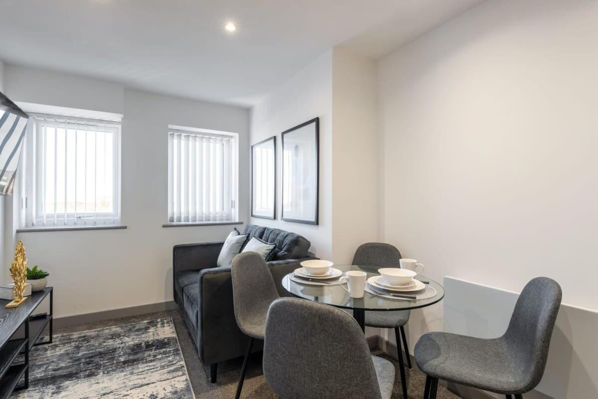 Contemporary 1 Bedroom Apartment In Central Hull Kingston upon Hull Buitenkant foto
